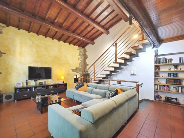 casa indipendente in vendita a Campi Bisenzio in zona San Donnino