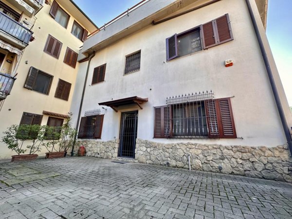 casa indipendente in vendita a Campi Bisenzio in zona San Donnino