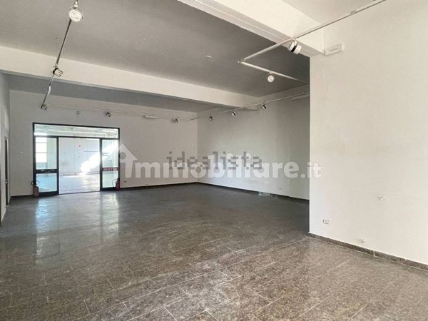 ufficio in vendita a Campi Bisenzio
