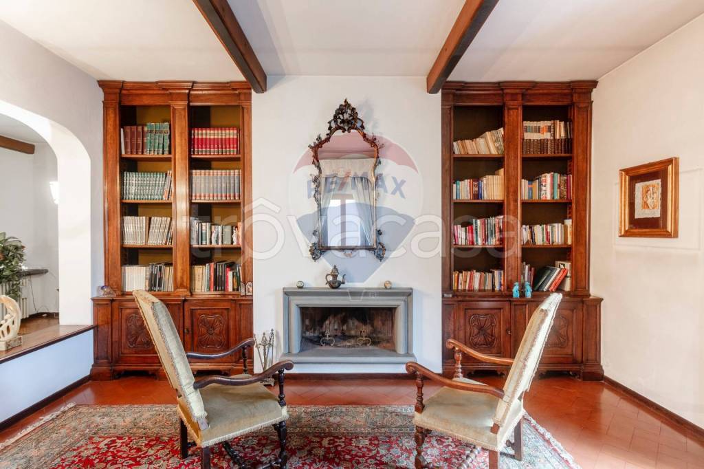 casa indipendente in vendita a Campi Bisenzio