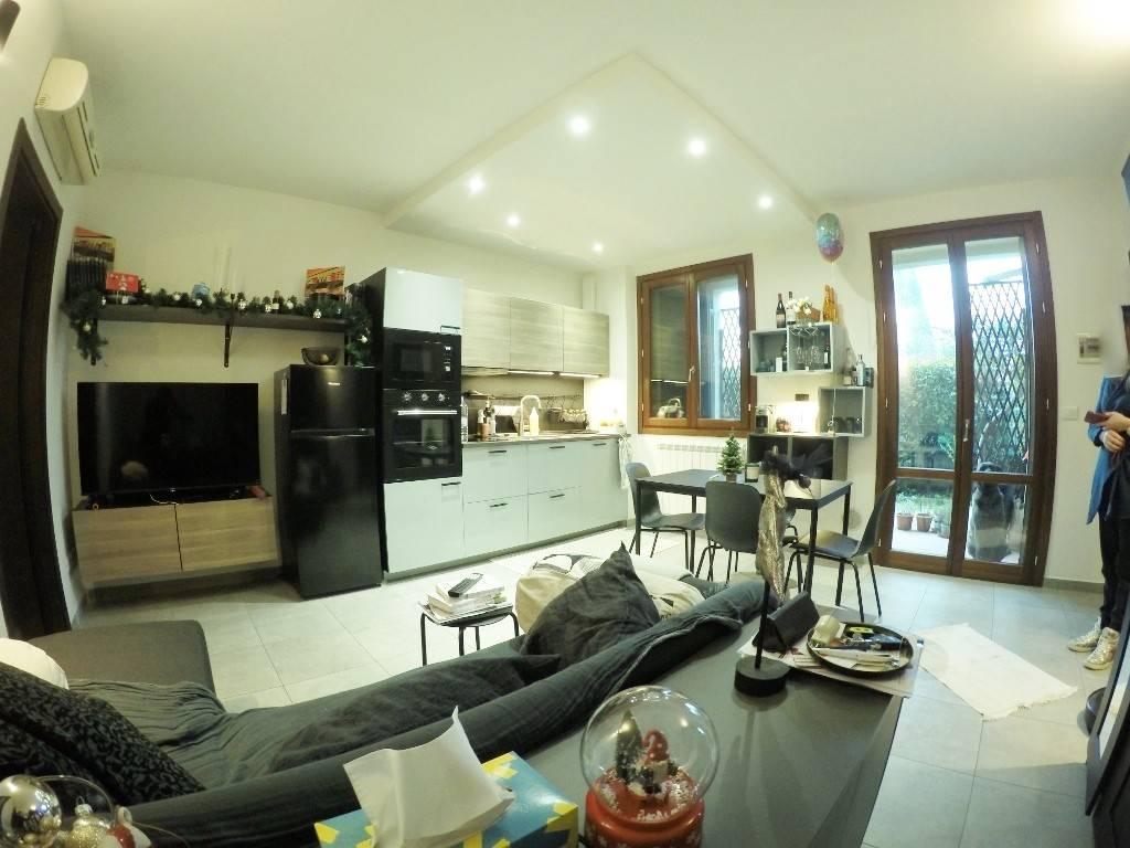 appartamento in vendita a Campi Bisenzio in zona Capalle