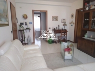 casa indipendente in vendita a Campi Bisenzio