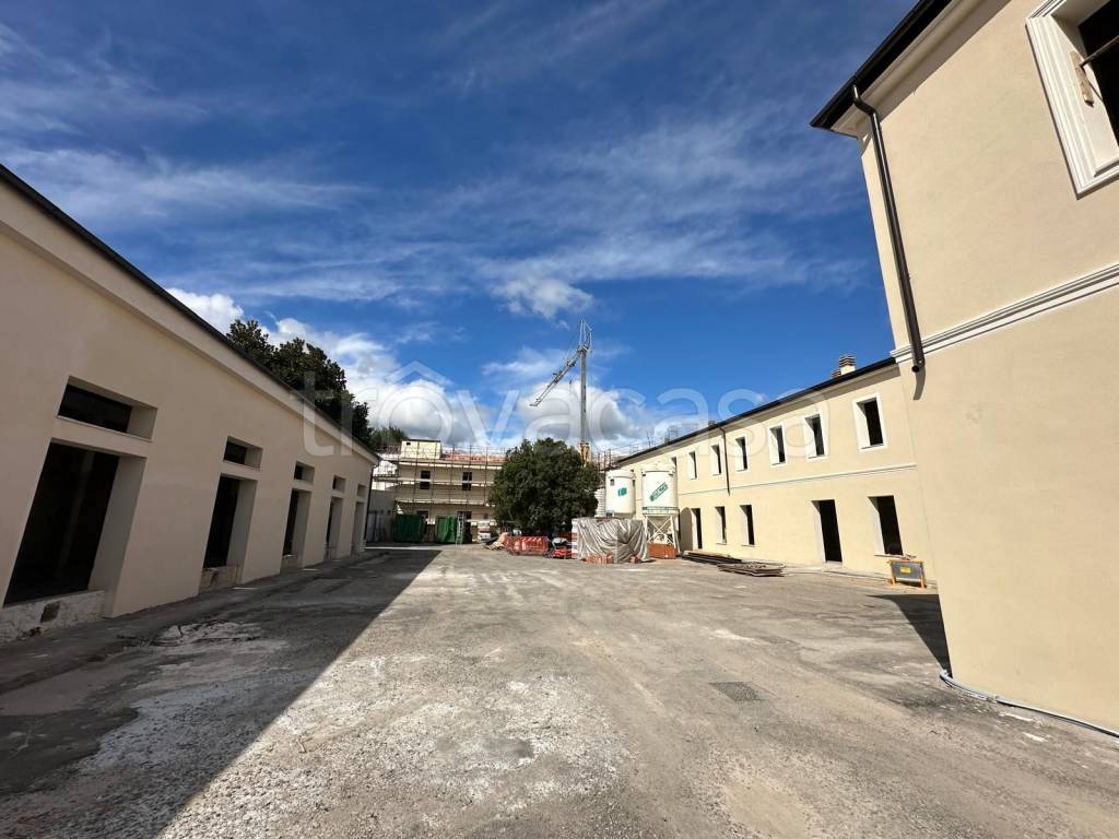 appartamento in vendita a Campi Bisenzio in zona San Piero a Ponti