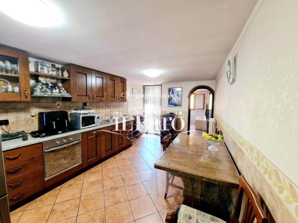 casa indipendente in vendita a Campi Bisenzio in zona Sant'Angelo a Lecore