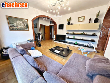 casa indipendente in vendita a Campi Bisenzio in zona San Piero a Ponti