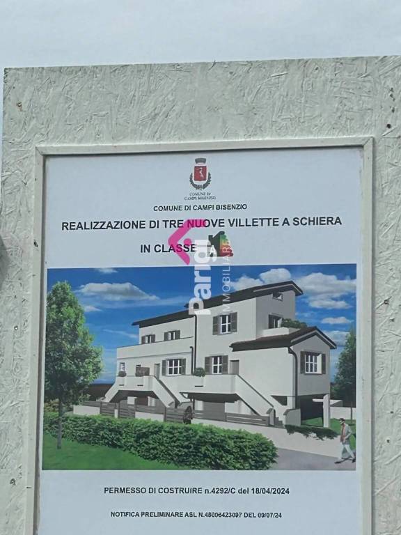 casa indipendente in vendita a Campi Bisenzio