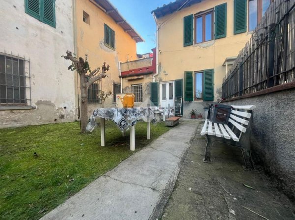 casa indipendente in vendita a Campi Bisenzio in zona San Donnino