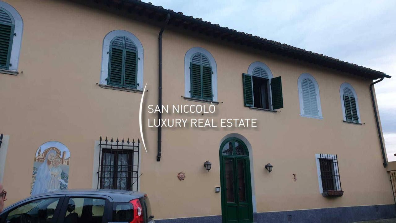 casa indipendente in vendita a Campi Bisenzio in zona San Donnino