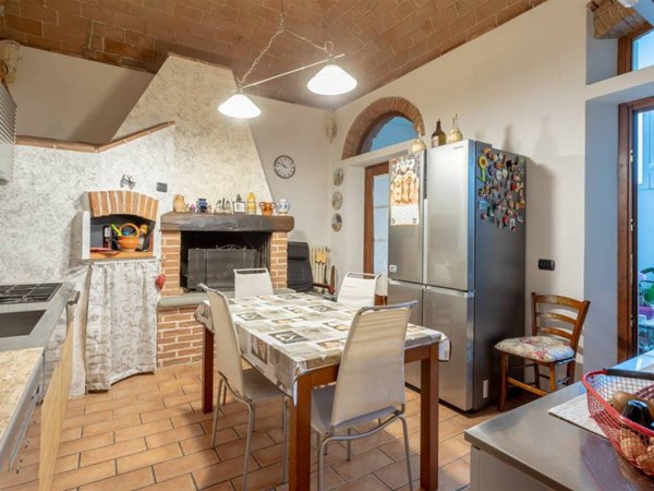 appartamento in vendita a Campi Bisenzio