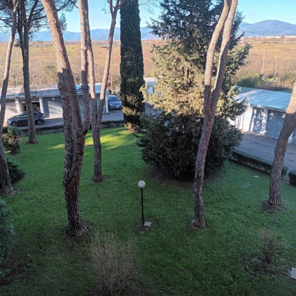 appartamento in vendita a Campi Bisenzio in zona San Piero a Ponti