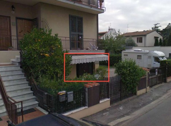 casa indipendente in vendita a Campi Bisenzio