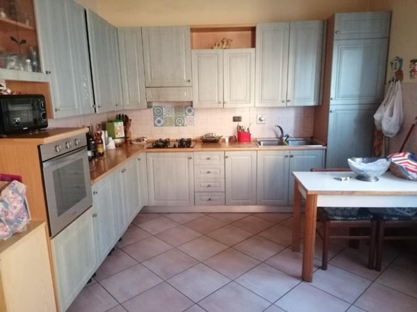 casa indipendente in vendita a Campi Bisenzio in zona Sant'Angelo a Lecore