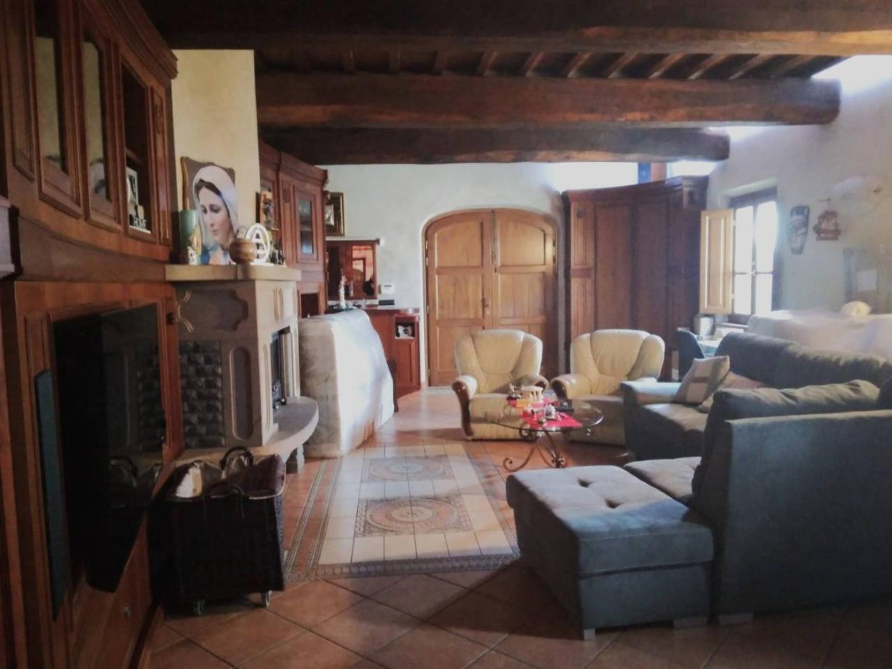 casa indipendente in vendita a Campi Bisenzio in zona San Piero a Ponti