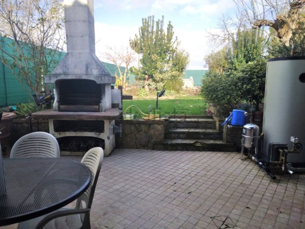 casa indipendente in vendita a Campi Bisenzio in zona San Piero a Ponti