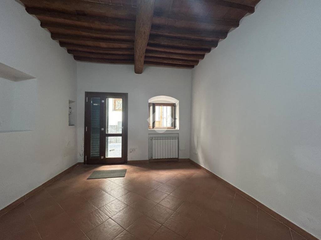 casa indipendente in vendita a Campi Bisenzio in zona Capalle