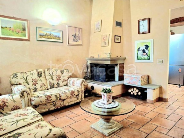 casa indipendente in vendita a Campi Bisenzio in zona San Piero a Ponti
