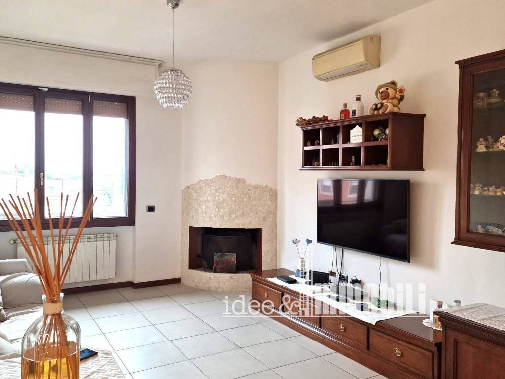 appartamento in vendita a Campi Bisenzio