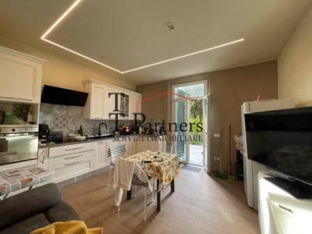 casa indipendente in vendita a Campi Bisenzio