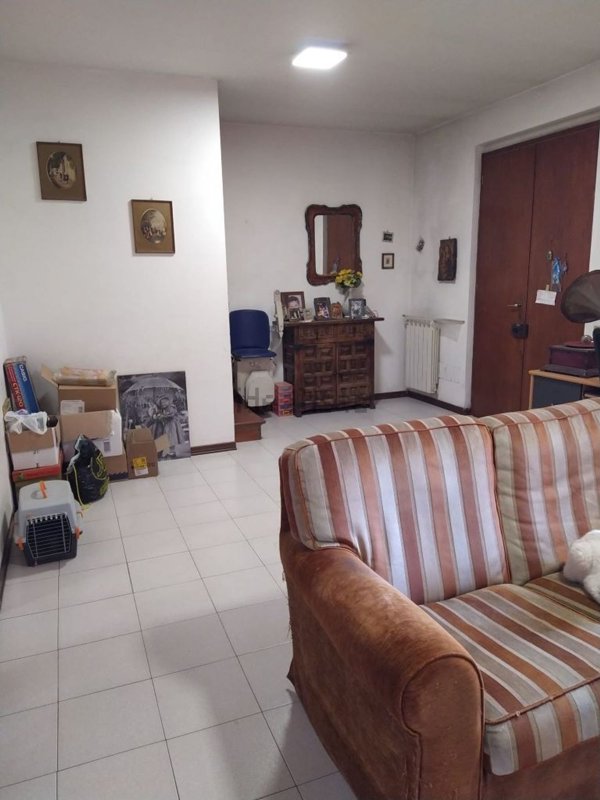 casa indipendente in vendita a Campi Bisenzio in zona San Piero a Ponti