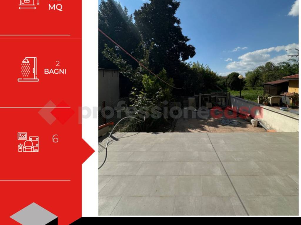 casa indipendente in vendita a Campi Bisenzio