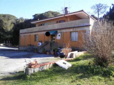 appartamento in vendita a Campi Bisenzio