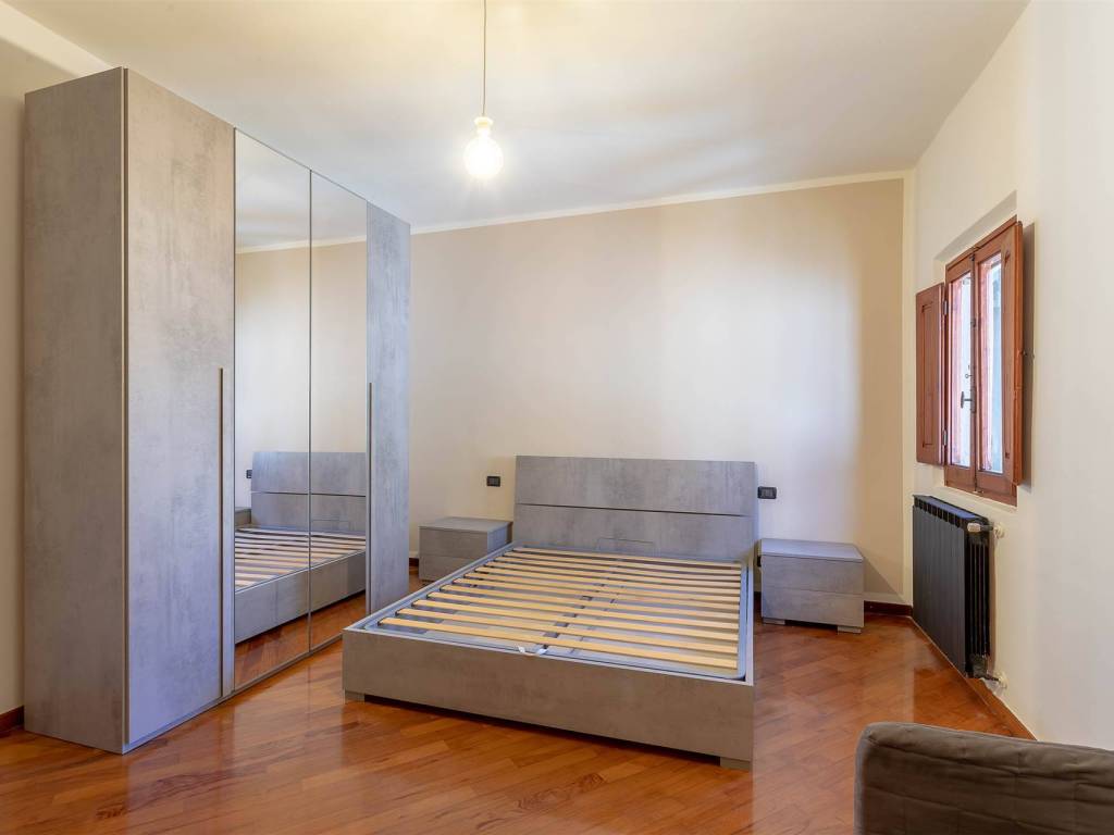 casa indipendente in vendita a Campi Bisenzio