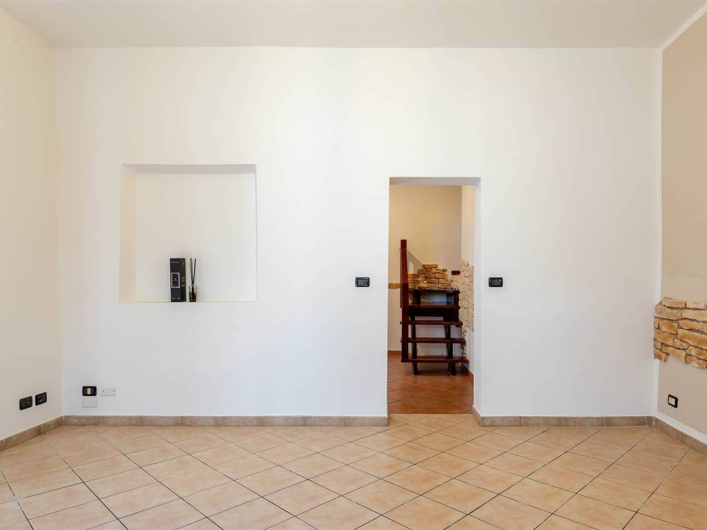 casa indipendente in vendita a Campi Bisenzio
