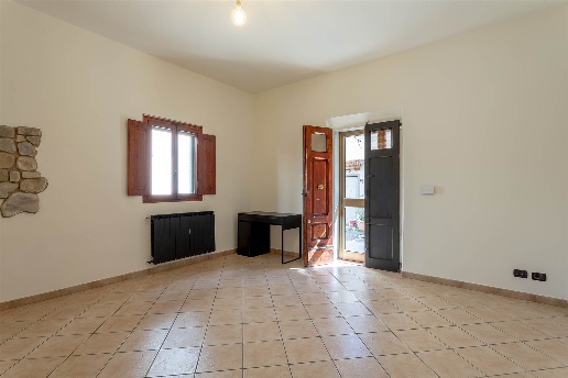 casa indipendente in vendita a Campi Bisenzio