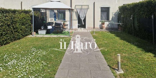 appartamento in vendita a Campi Bisenzio in zona San Giorgio a Colonica