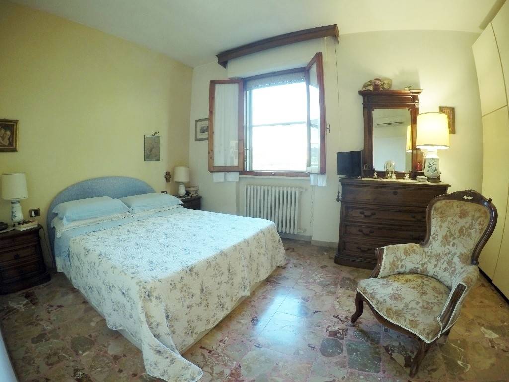 casa indipendente in vendita a Campi Bisenzio in zona San Donnino