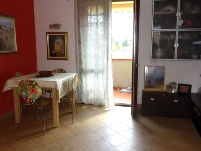 appartamento in vendita a Campi Bisenzio in zona Case Buffini