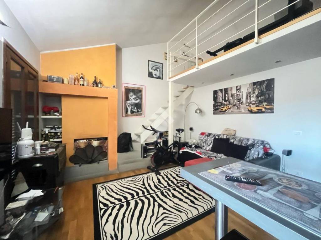 appartamento in vendita a Campi Bisenzio in zona San Donnino