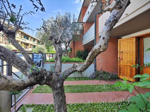 casa indipendente in vendita a Campi Bisenzio in zona San Cresci