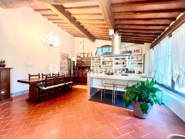 appartamento in vendita a Campi Bisenzio