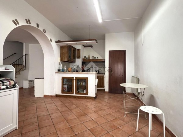 casa indipendente in vendita a Campi Bisenzio in zona Capalle