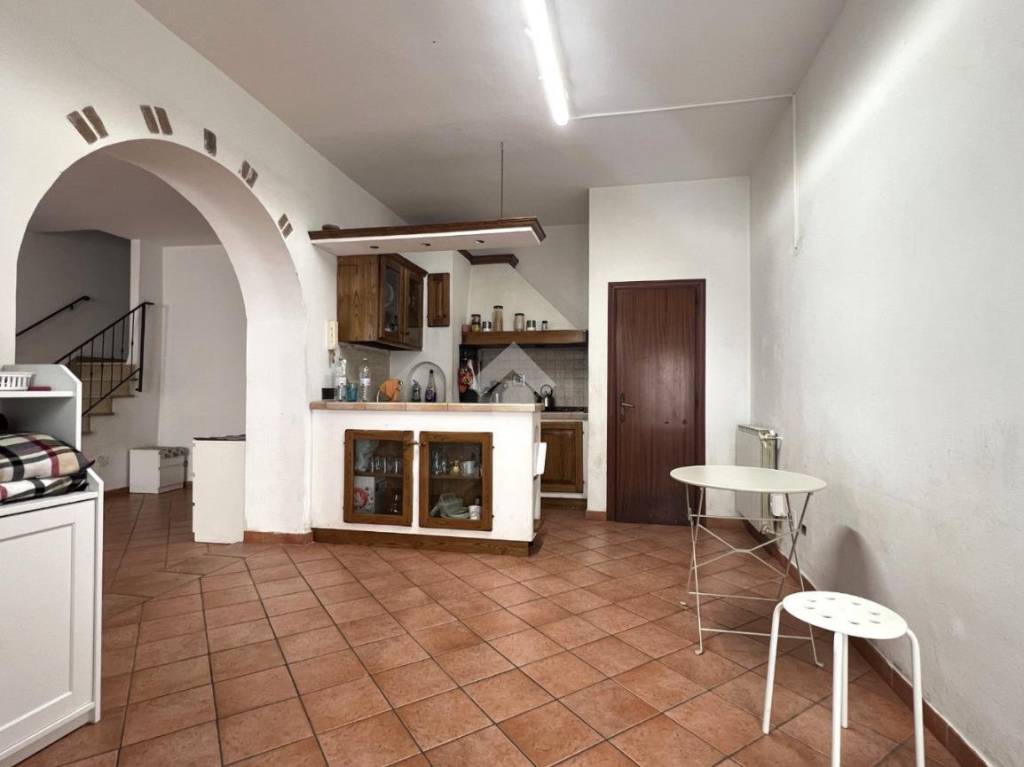 casa indipendente in vendita a Campi Bisenzio in zona Capalle