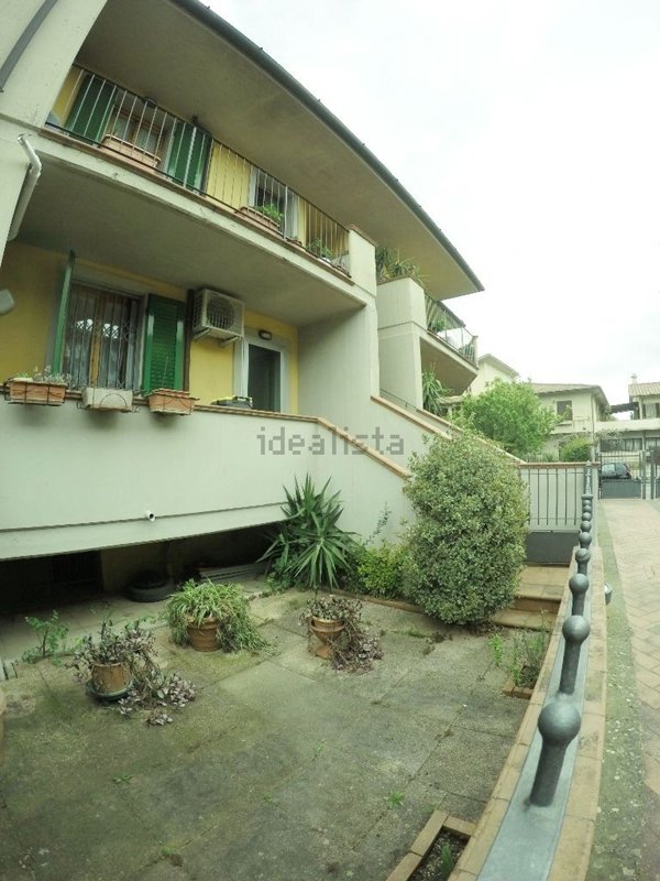 appartamento in vendita a Campi Bisenzio in zona San Piero a Ponti