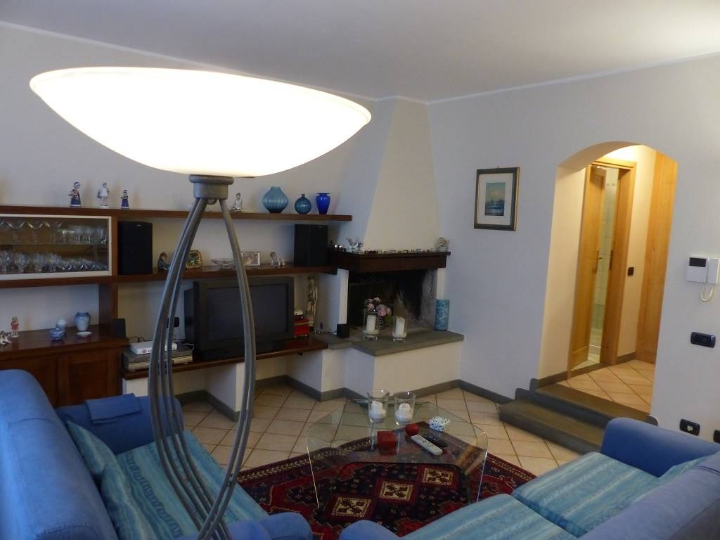 appartamento in vendita a Campi Bisenzio in zona San Piero a Ponti