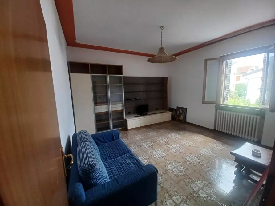 casa indipendente in vendita a Campi Bisenzio