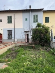 casa indipendente in vendita a Campi Bisenzio