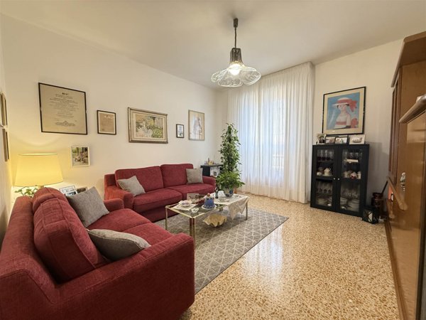 appartamento in vendita a Campi Bisenzio in zona Il Rosi