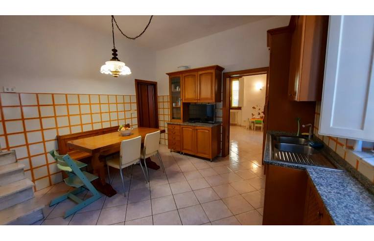 casa indipendente in vendita a Campi Bisenzio in zona San Giorgio a Colonica