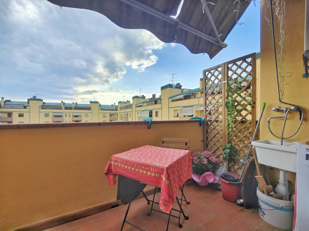 appartamento in vendita a Campi Bisenzio in zona Capalle