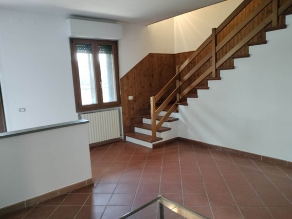 casa indipendente in vendita a Campi Bisenzio in zona San Piero a Ponti