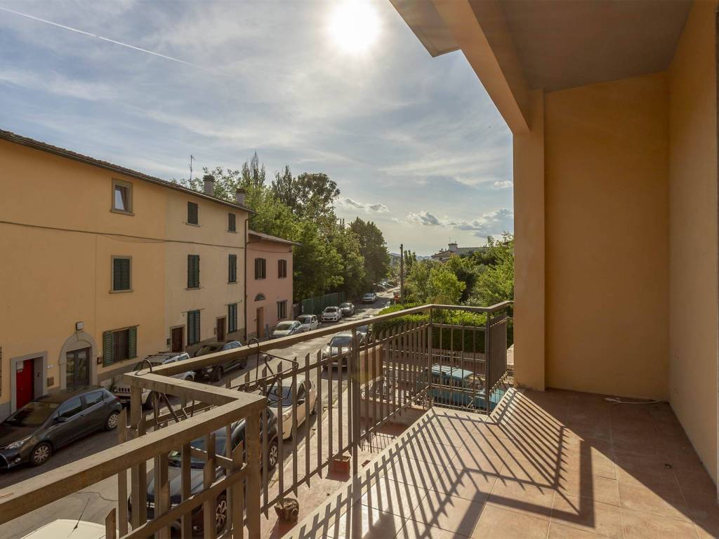 appartamento in vendita a Campi Bisenzio in zona San Piero a Ponti