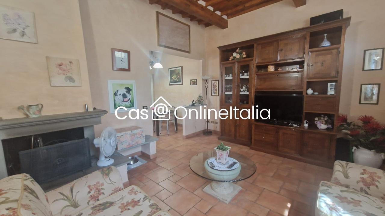 casa indipendente in vendita a Campi Bisenzio in zona San Piero a Ponti