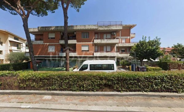 appartamento in vendita a Campi Bisenzio in zona San Cresci