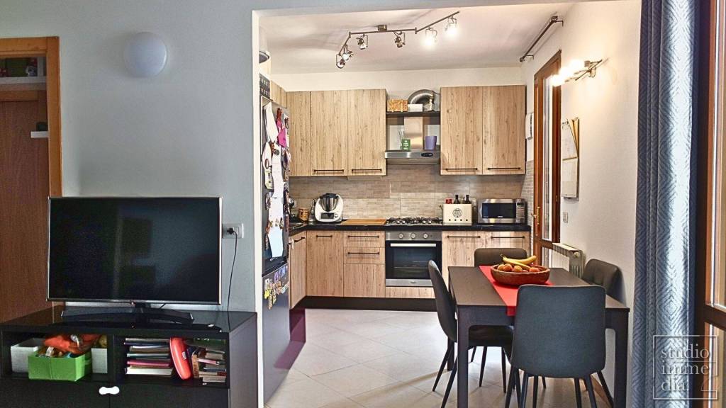 appartamento in vendita a Campi Bisenzio in zona San Piero a Ponti