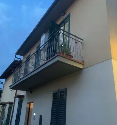 appartamento in vendita a Campi Bisenzio in zona Case Buffini