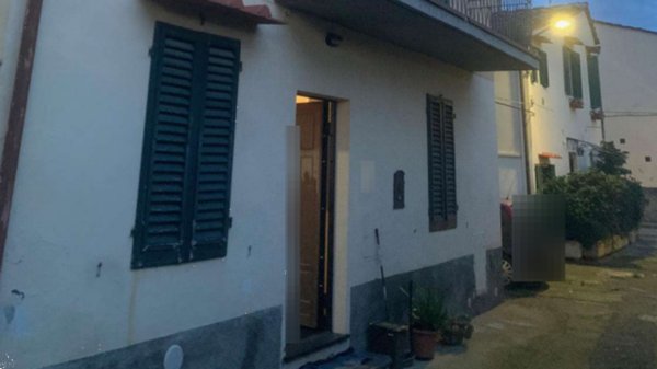 appartamento in vendita a Campi Bisenzio in zona Case Buffini